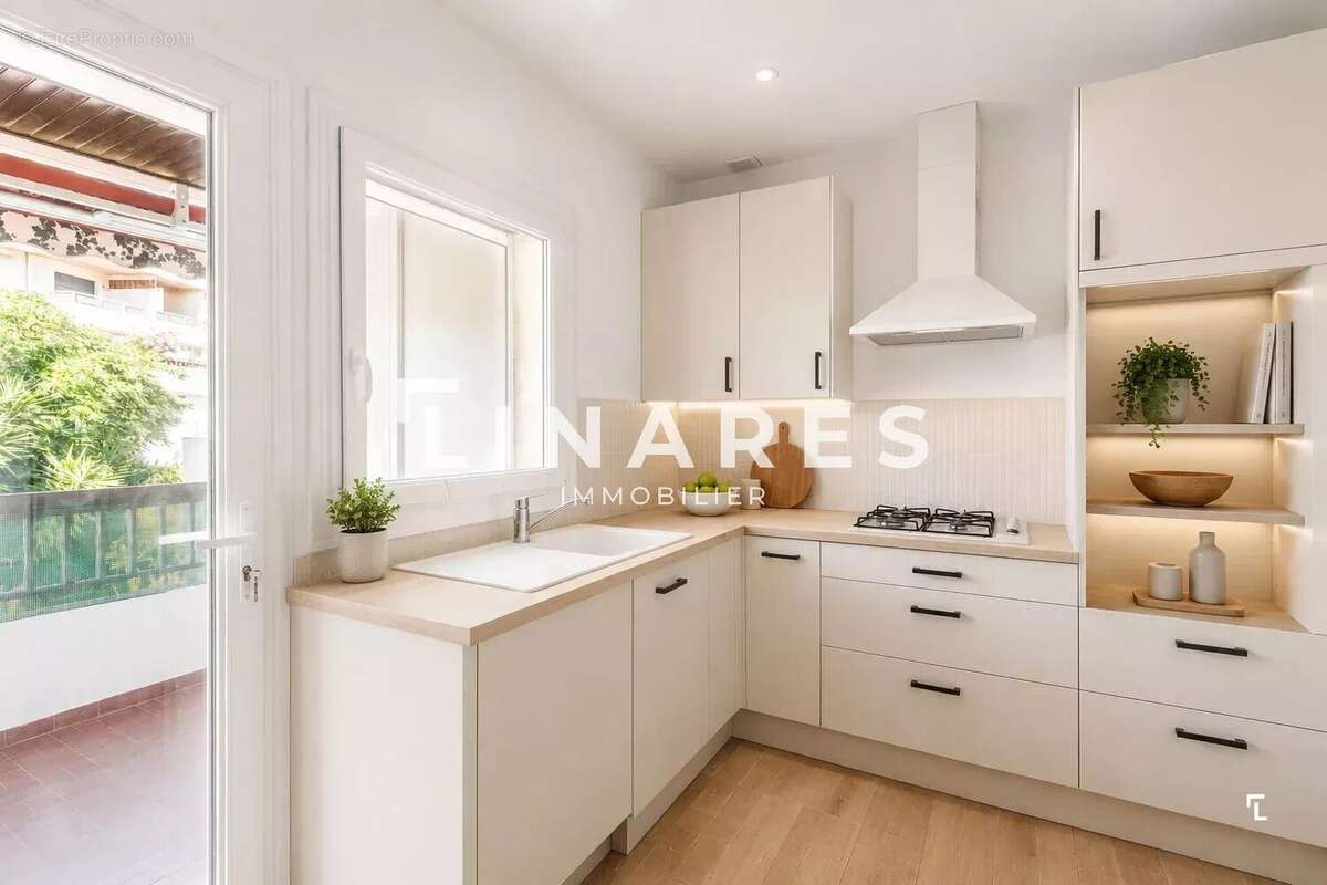 Appartement à MARSEILLE-8E
