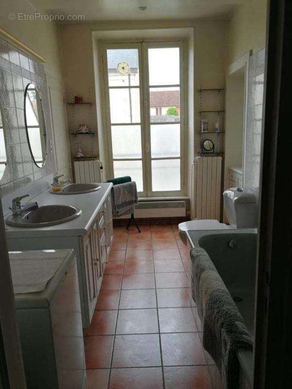 Maison à SANCERGUES