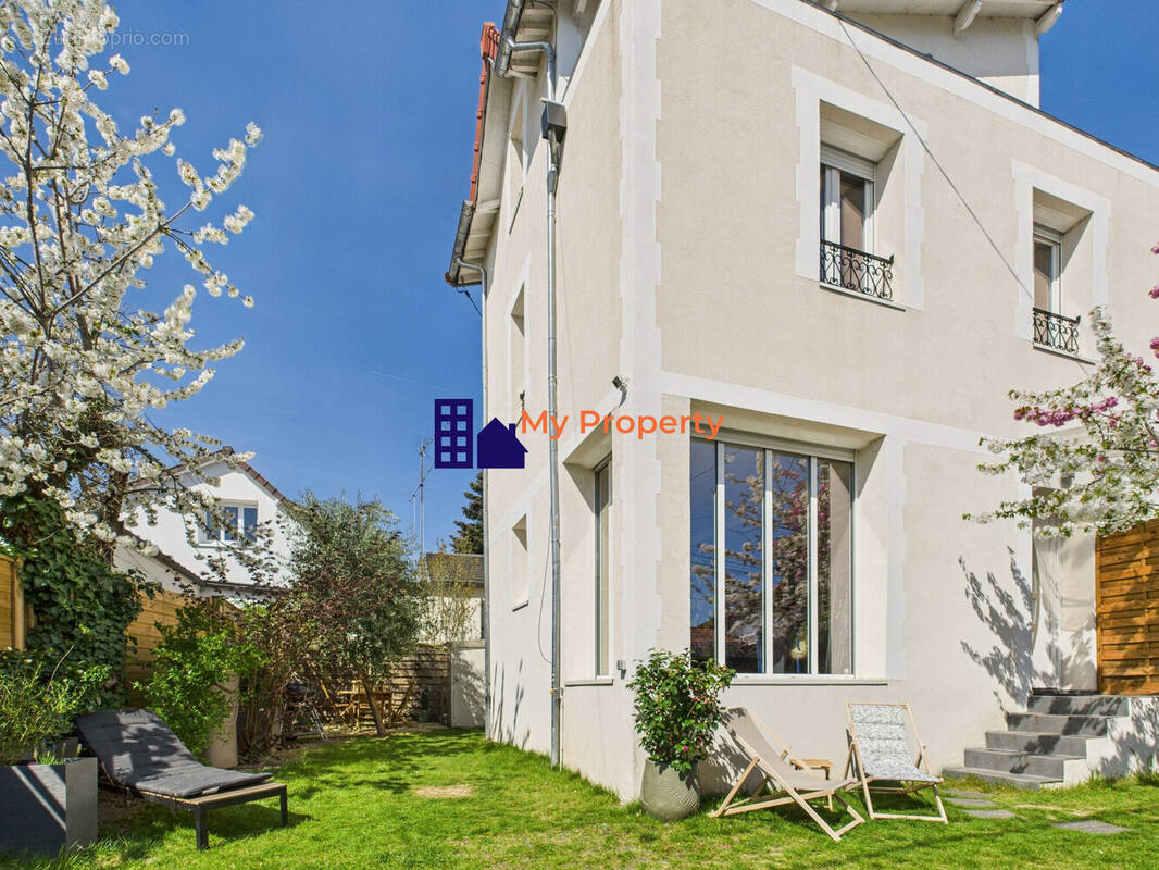 Maison à HOUILLES