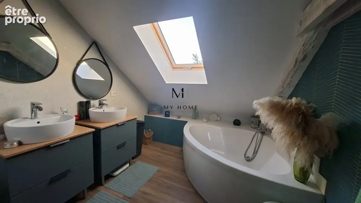 Maison 8 pièces 213 m² à vendre à Saint-Pierre-Des-Nids (53370) - photo 9