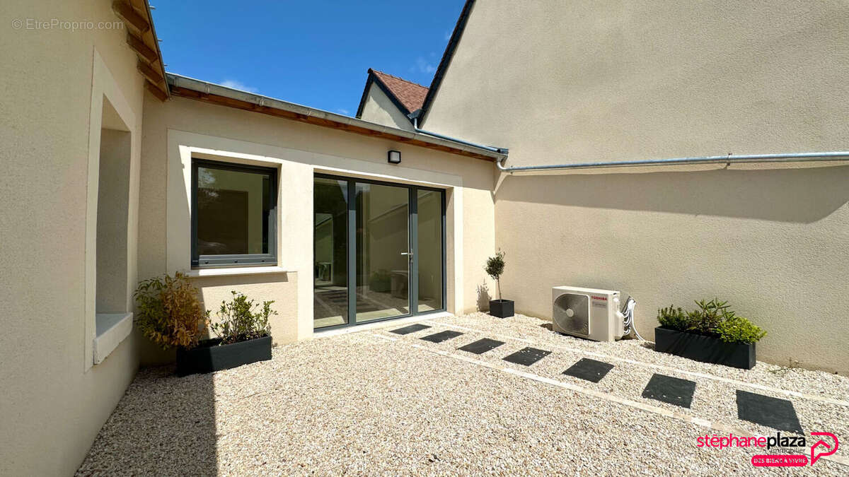 Maison à MONTLOUIS-SUR-LOIRE