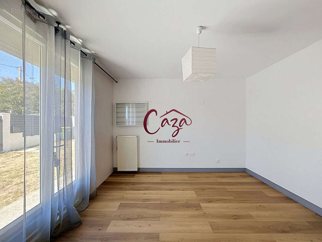 Maison familiale rénovée avec studio indépendant Bassens - photo 5