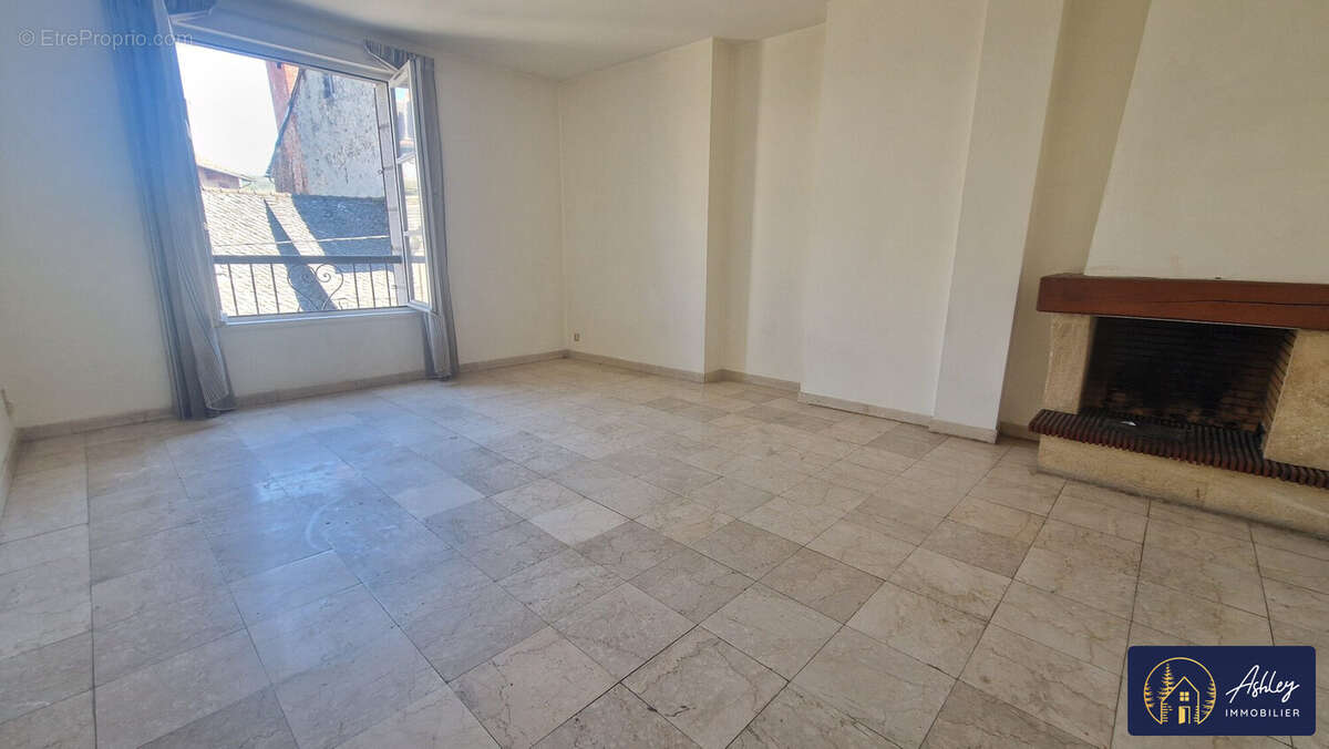 Appartement 59 m² à Aurillac  - photo 4