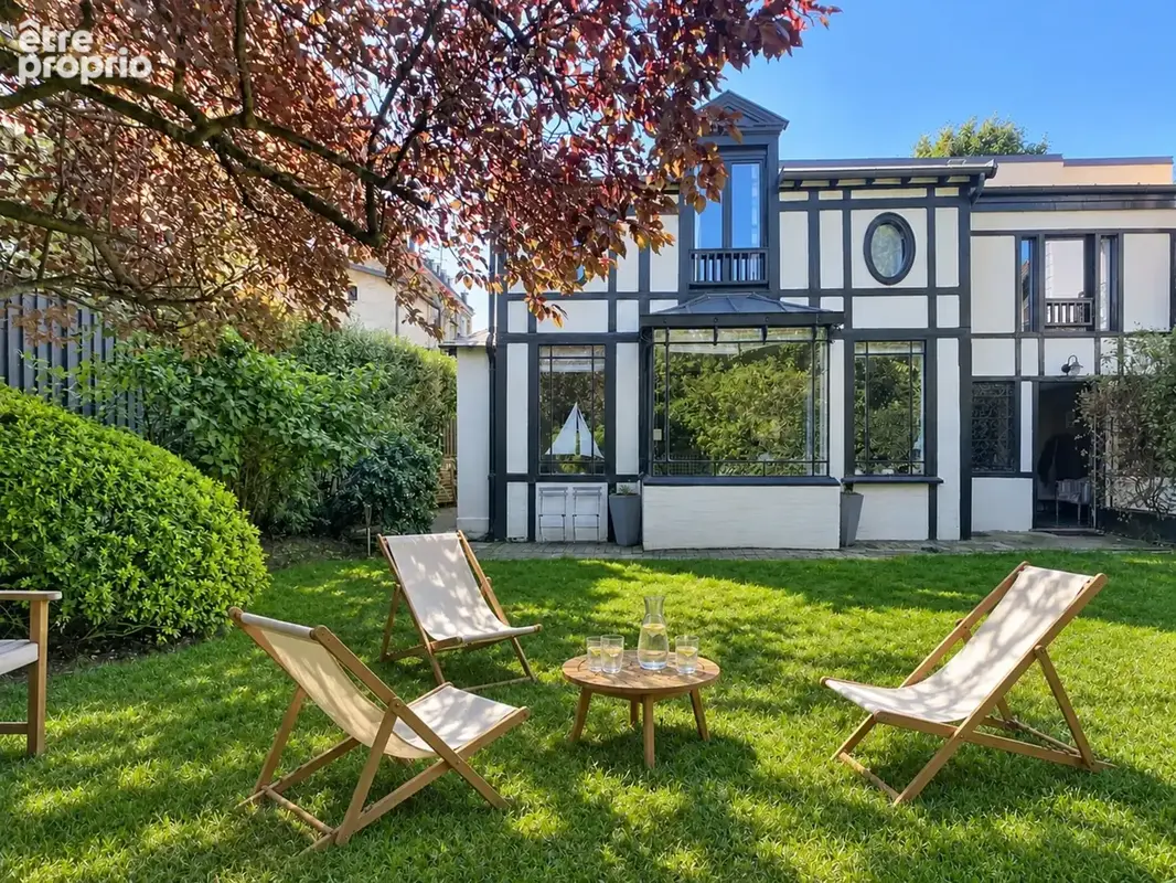 Maison à VERSAILLES