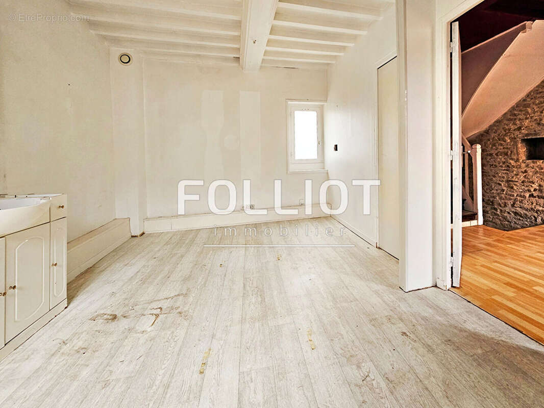 Maison à DOUVRES-LA-DELIVRANDE