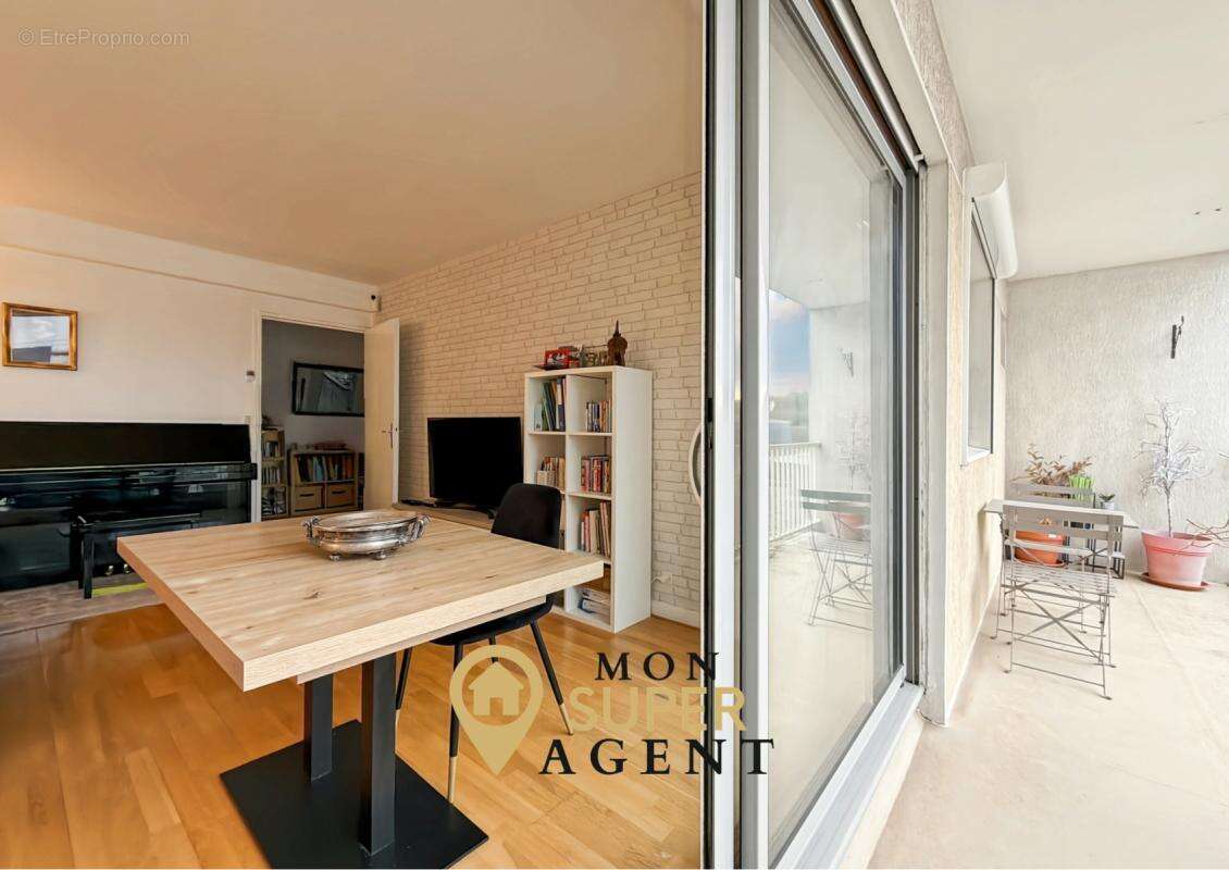 Appartement à MELUN