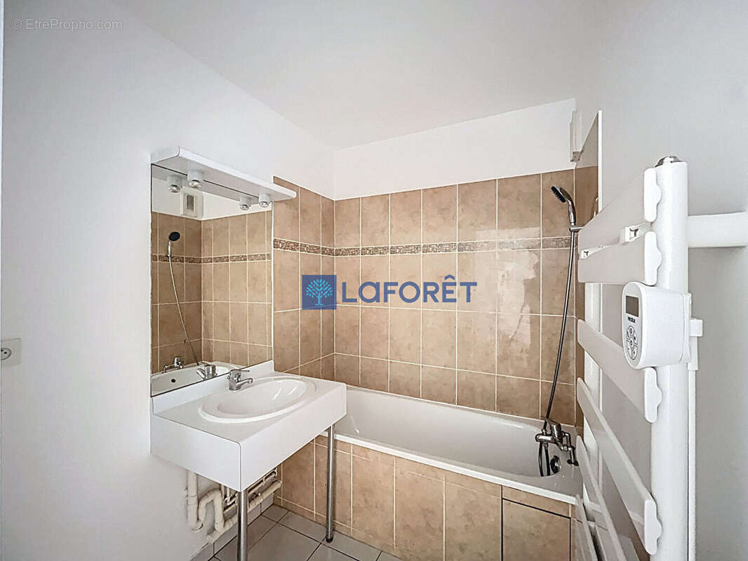 Appartement à SAINT-GERMAIN-LES-CORBEIL