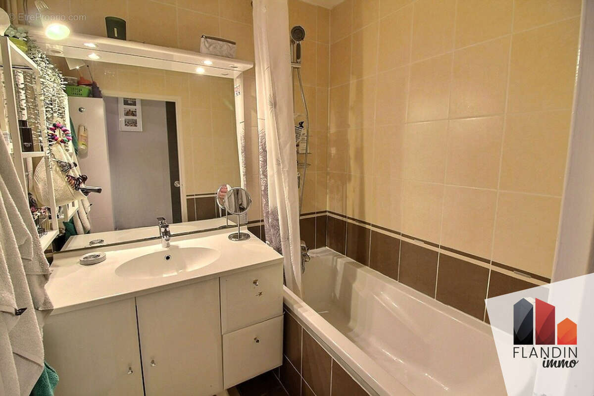 Appartement à LYON-7E