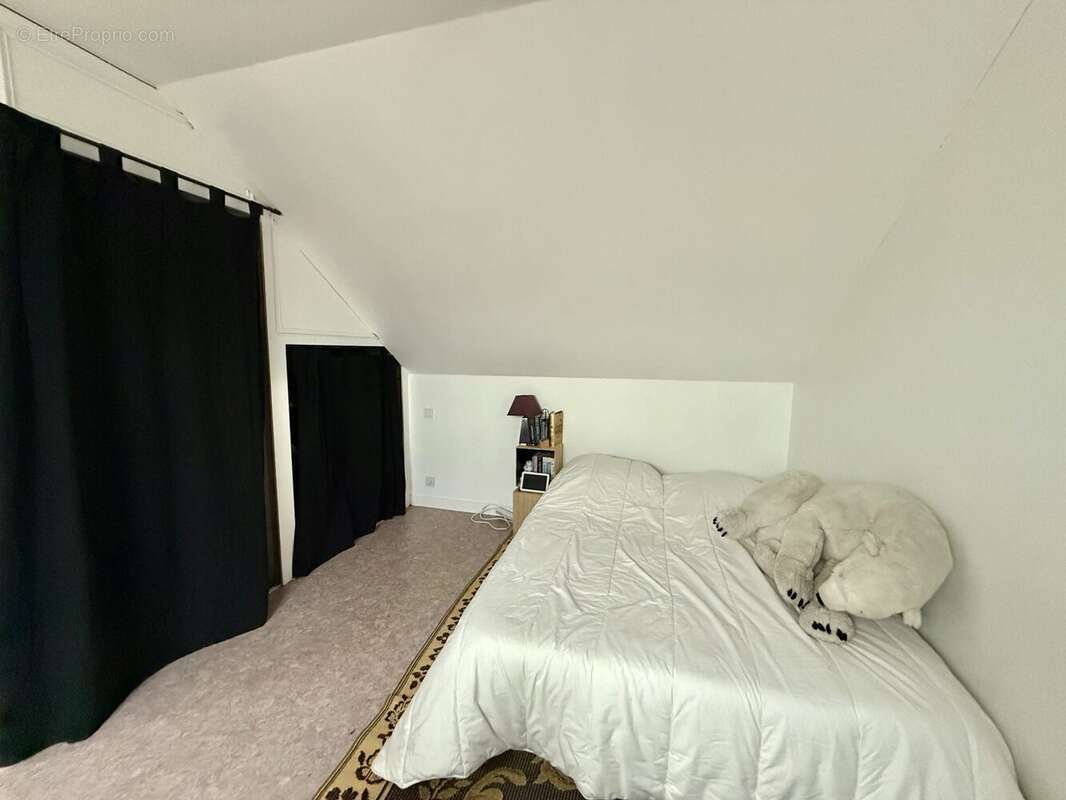 Maison à NOYAL-CHATILLON-SUR-SEICHE