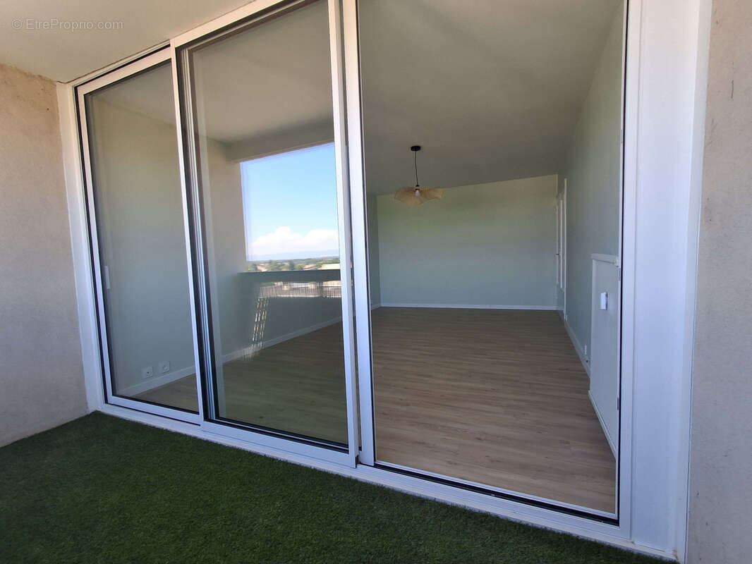 Appartement à TOURNON-SUR-RHONE