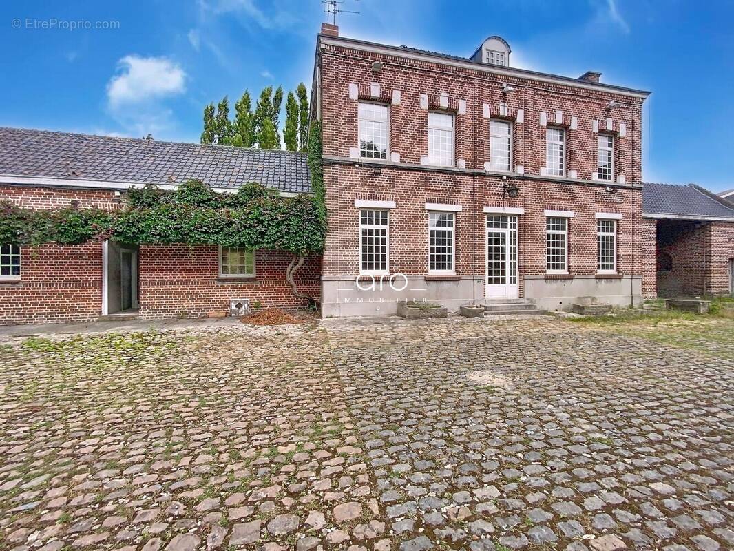 Maison à FRETIN