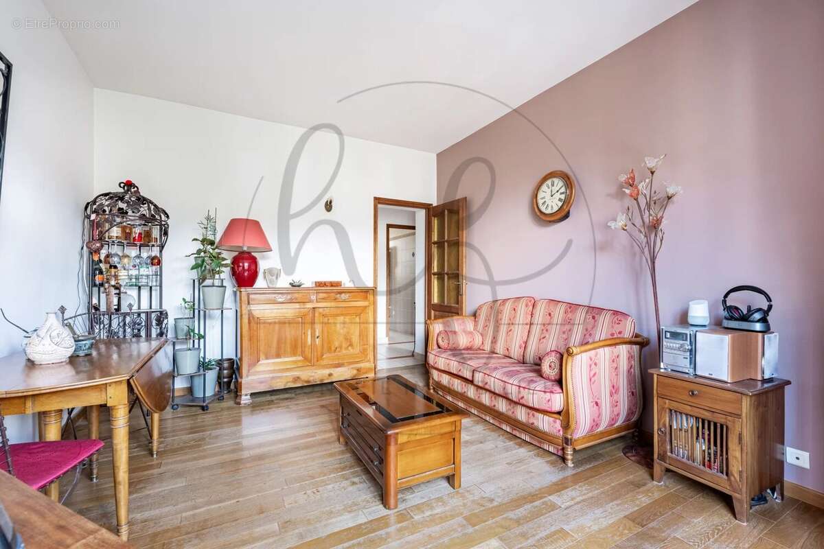 Appartement à ASNIERES-SUR-SEINE