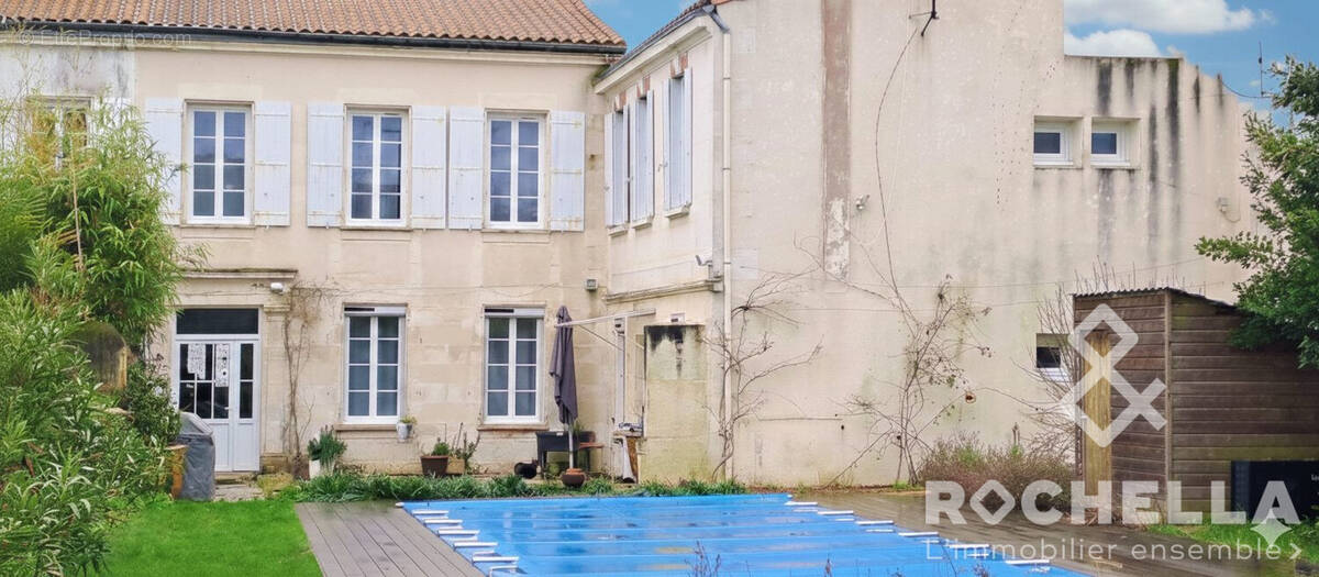 Maison à TONNAY-CHARENTE