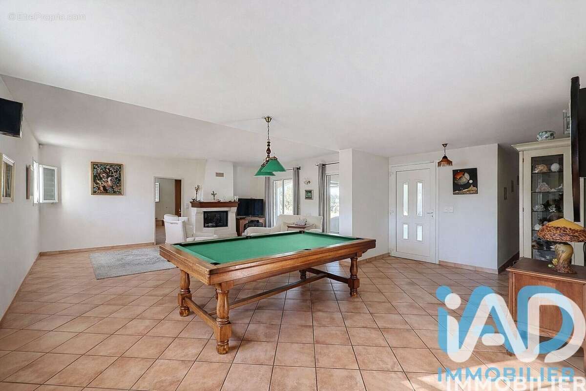 Maison 159 m² à Pollestres  - photo 2