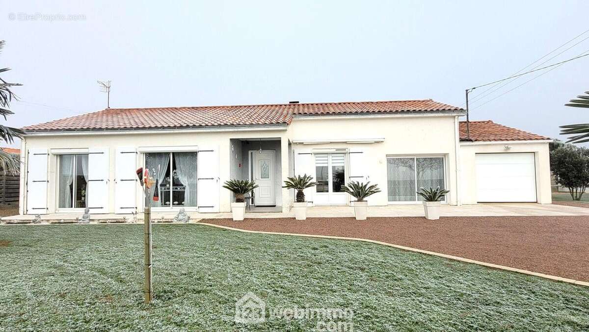 Belle maison magnifiquement entretenue - Maison à LONGEVILLE-SUR-MER