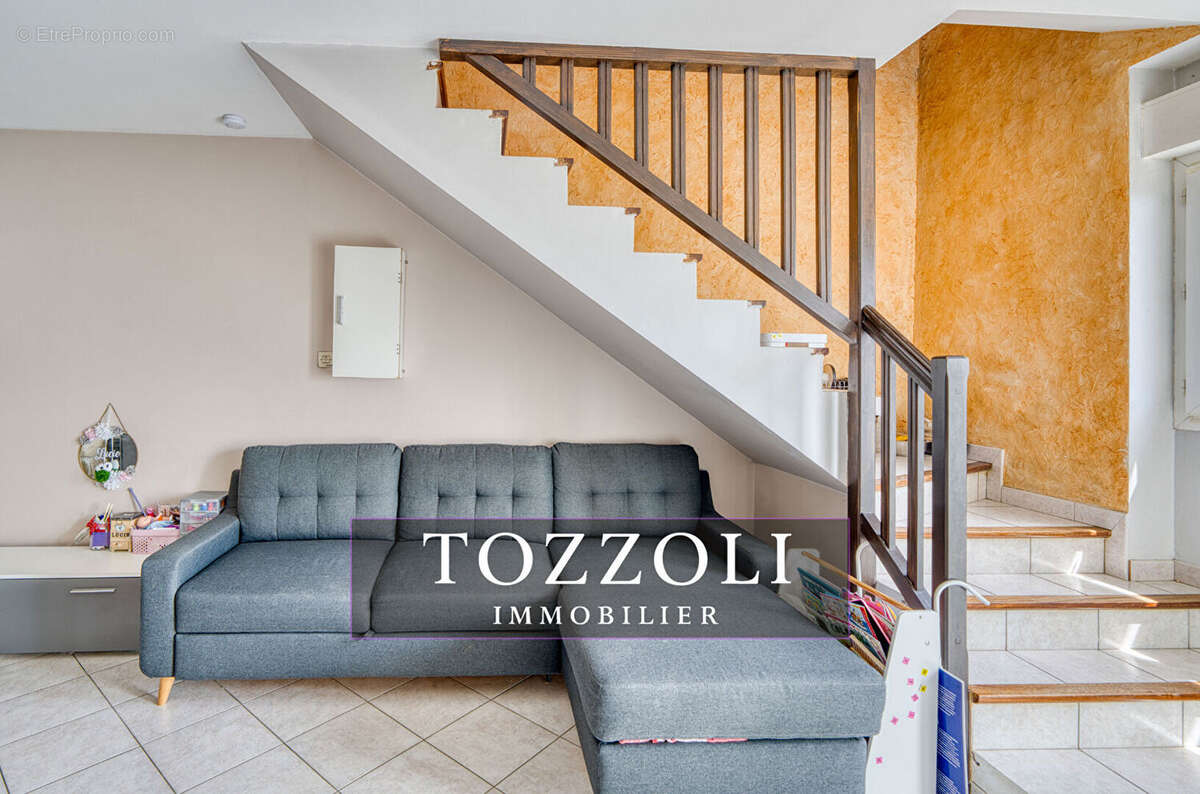 Appartement à SAINT-GEORGES-D'ESPERANCHE