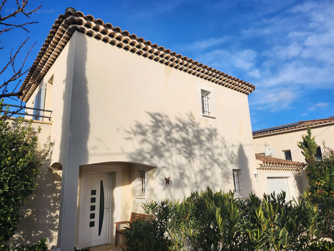 Maison à SAINT-MAXIMIN