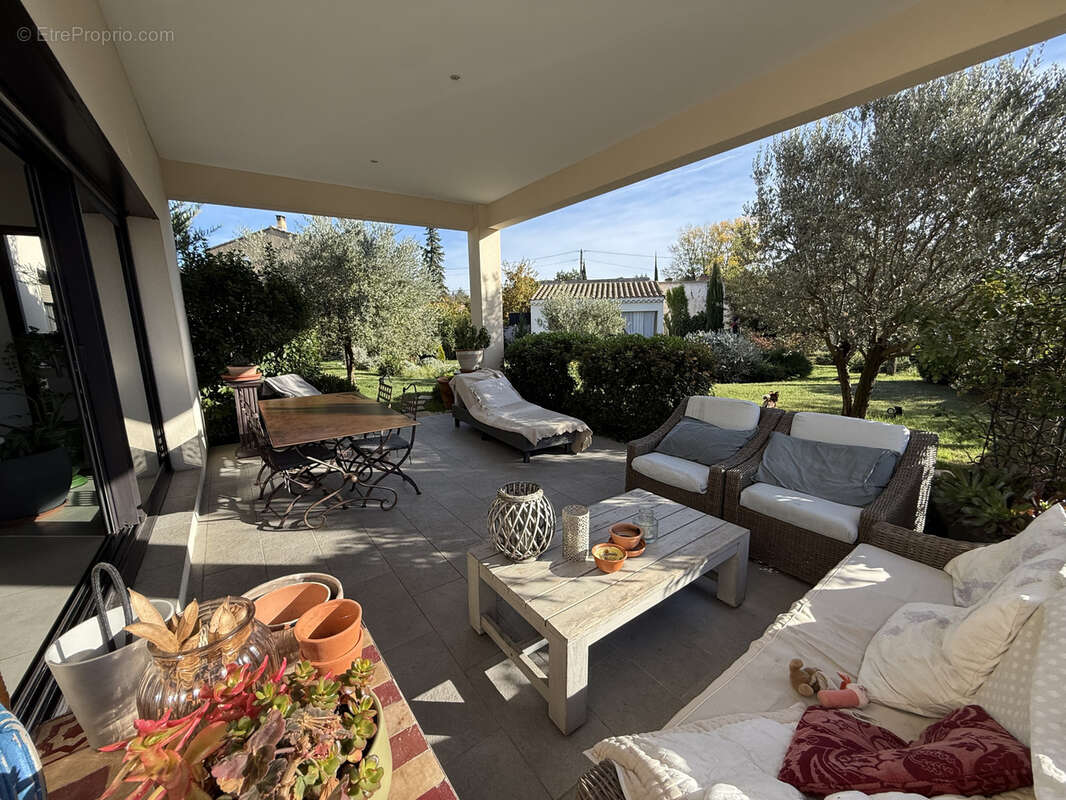 Maison à VAISON-LA-ROMAINE