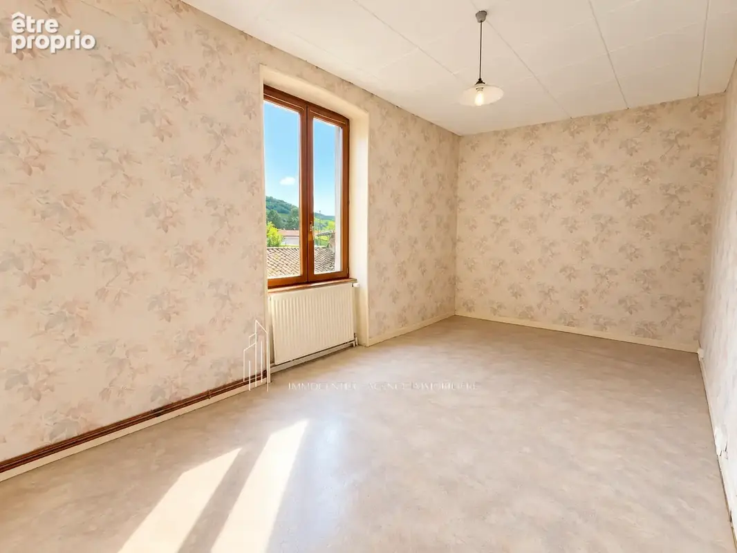 Serves-sur-rhône   maison avec dépendances et fort potentiel - photo 8