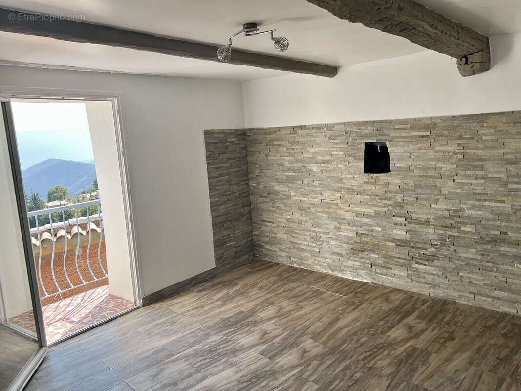 Appartement 58 m² à Toudon  - photo 6