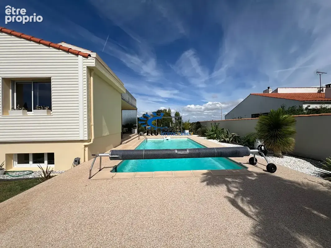 Dompierre sur mer maison 6 chambres piscine jardin garage - photo 17