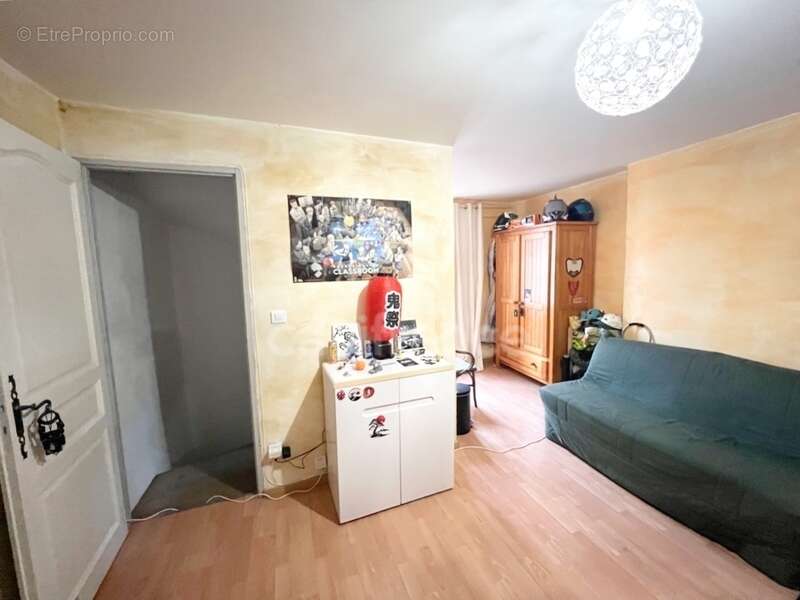 Maison à FORCALQUIER