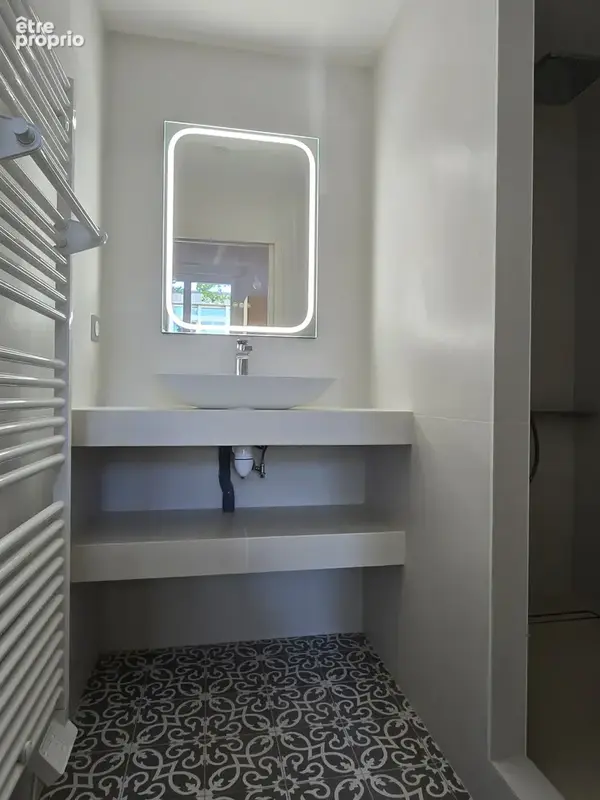 MAISON RENOVEE - type F4 - 116 m2 habitable - cour et jardin- BELLES PRESTATIONS - photo 10
