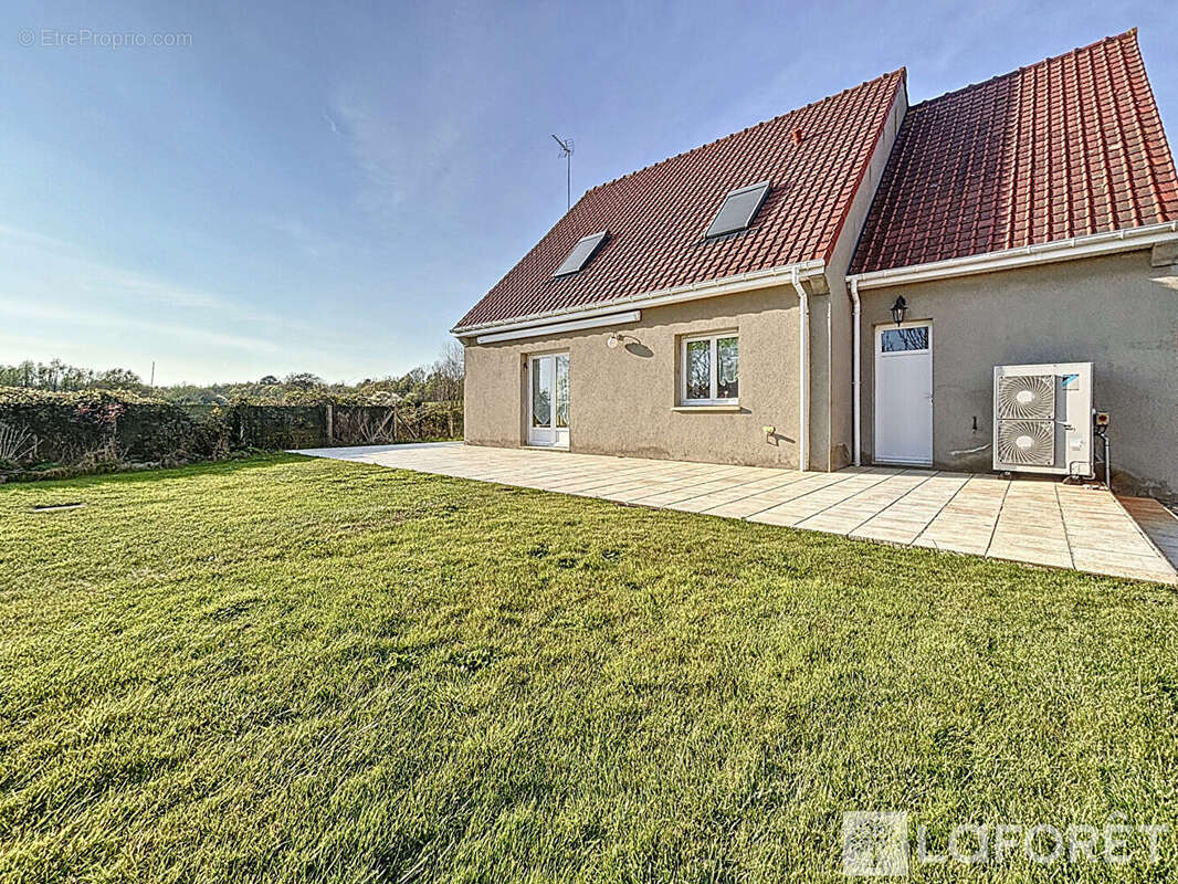 Maison à SORRUS