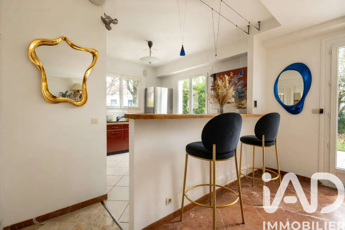 Photo 5 - Maison à SAINT-MAUR-DES-FOSSES