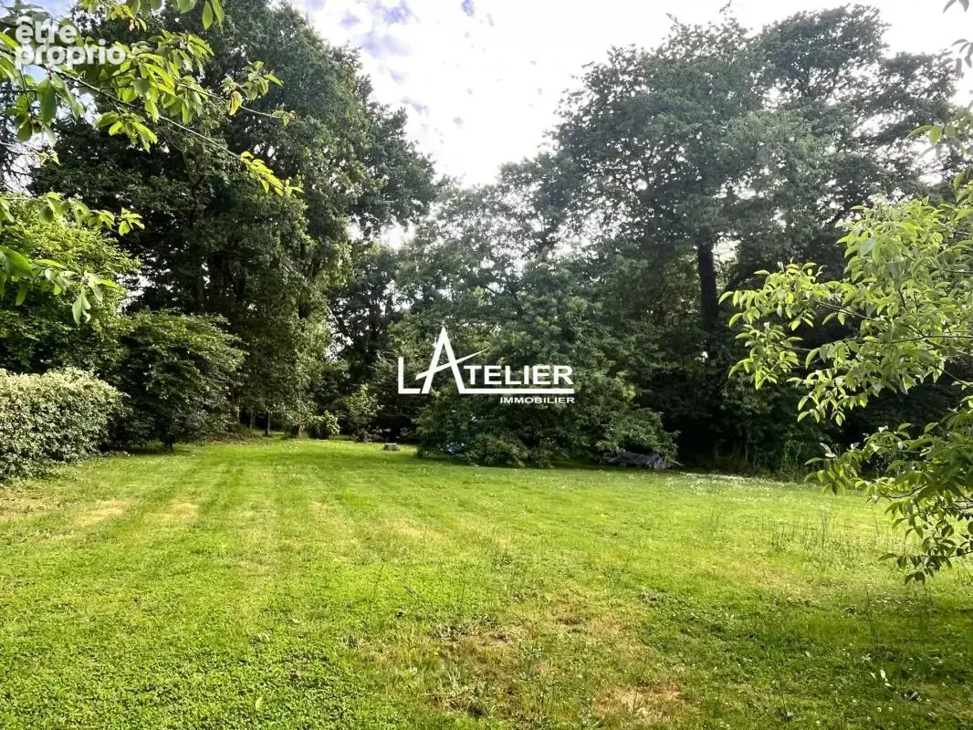 Terrain 1 300 m² à vendre à Sautron (44880) - photo 2