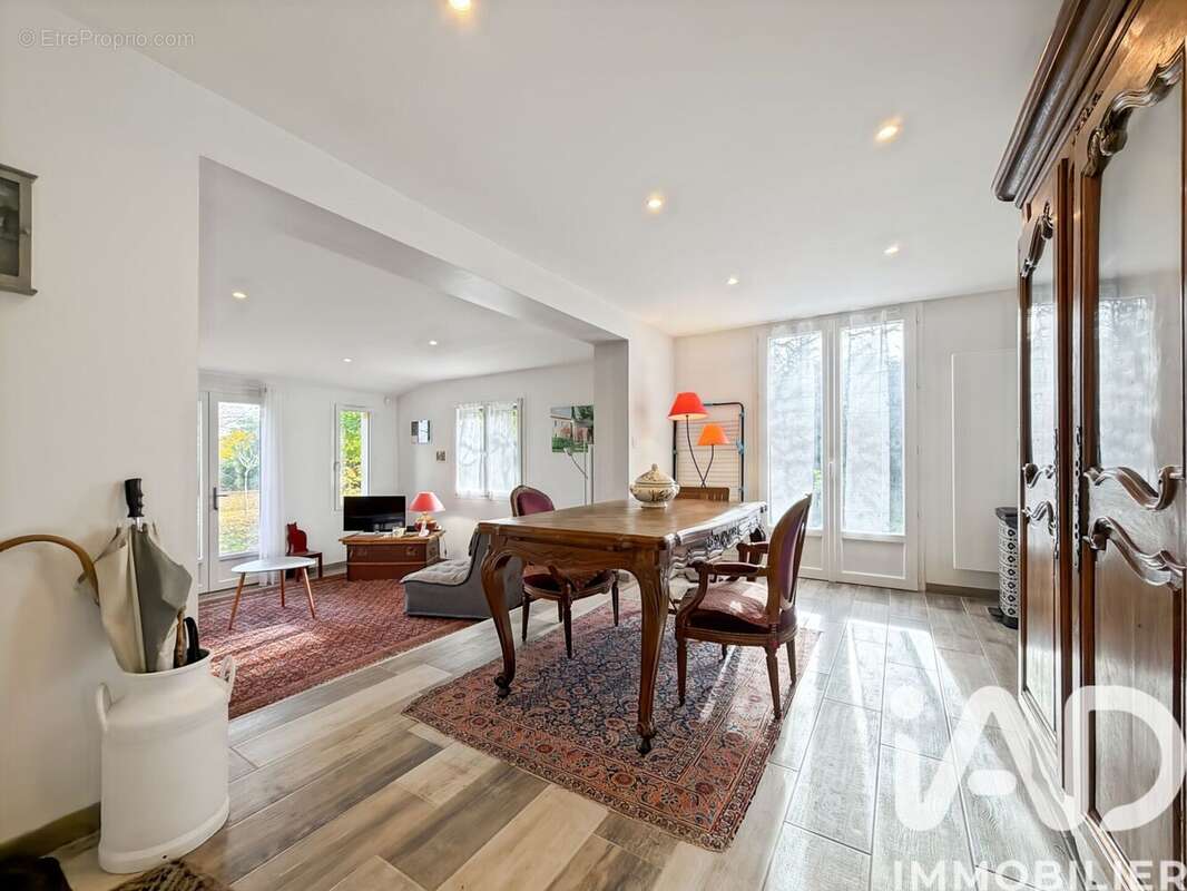 Photo 2 - Maison à EGRISELLES-LE-BOCAGE