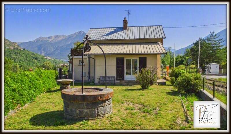 Maison atypique à Villar-Saint-Pancrace : jardin, dépendance et vue montagne - photo 3