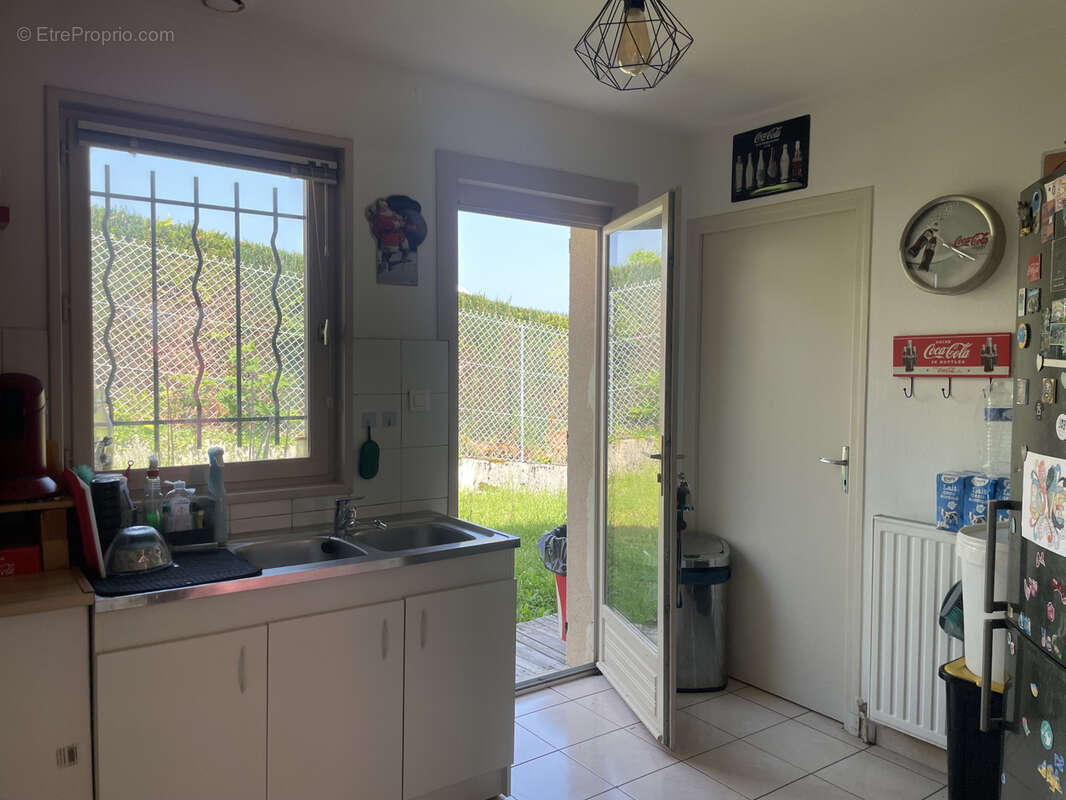 Maison à NOIRETABLE