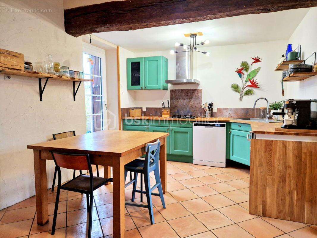 Maison à BAZAINVILLE