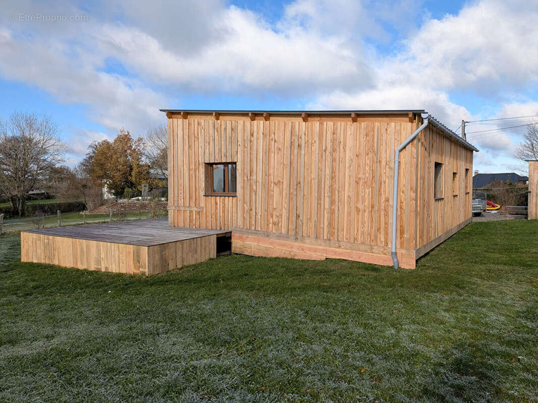 Maison à ROANNES-SAINT-MARY