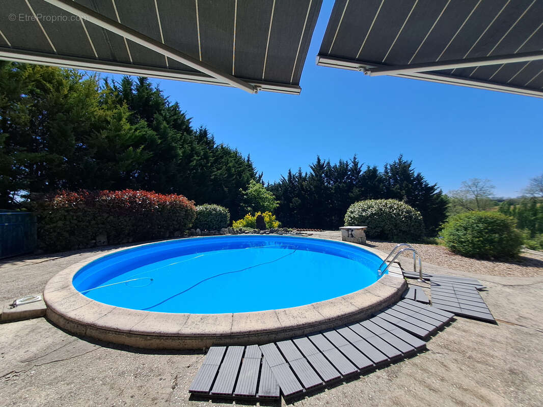 Maison à PORT-SAINTE-MARIE