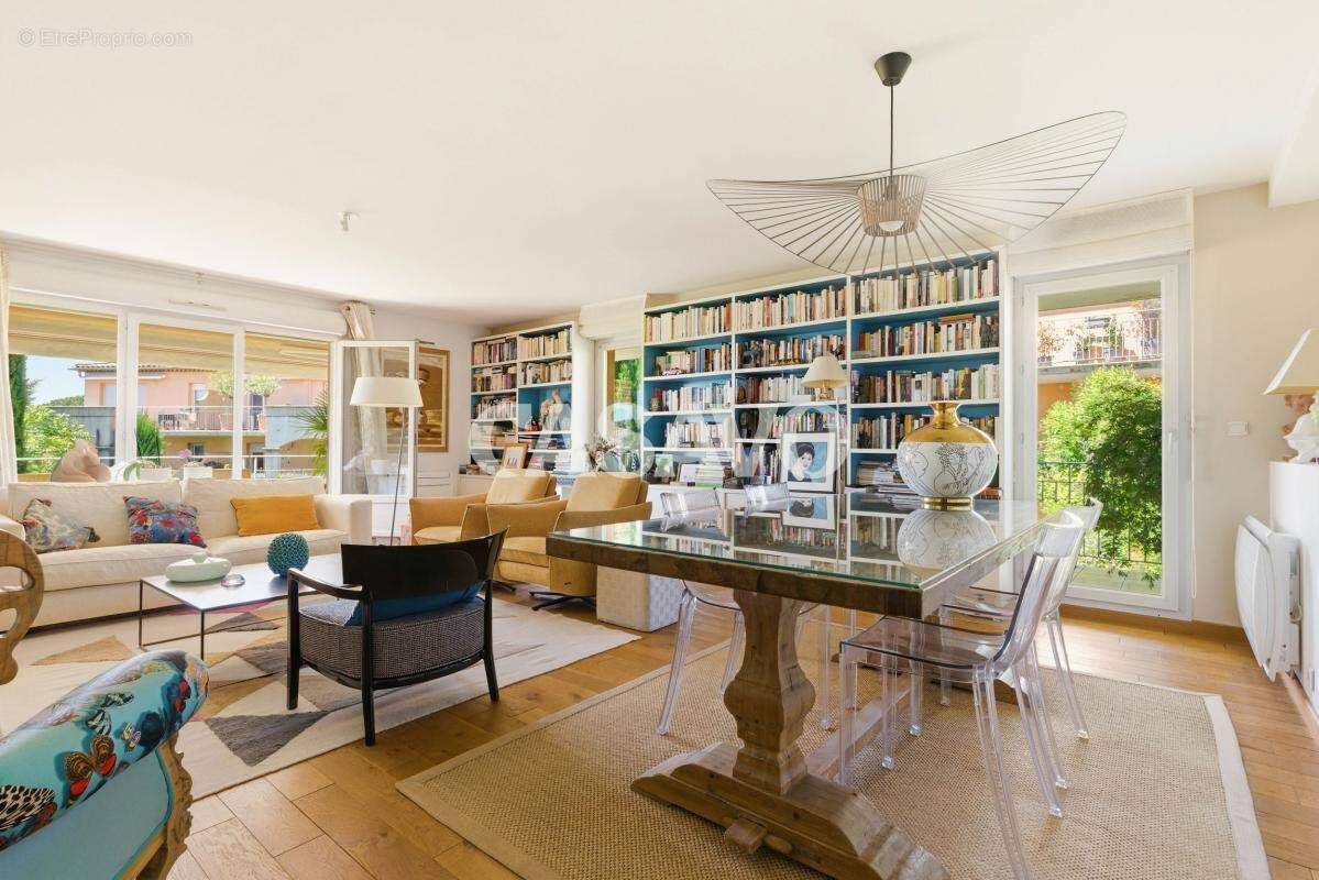 Appartement à AIX-EN-PROVENCE