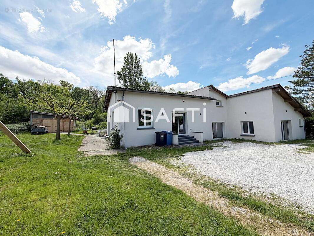 Photo 1 - Maison à LAUNAGUET