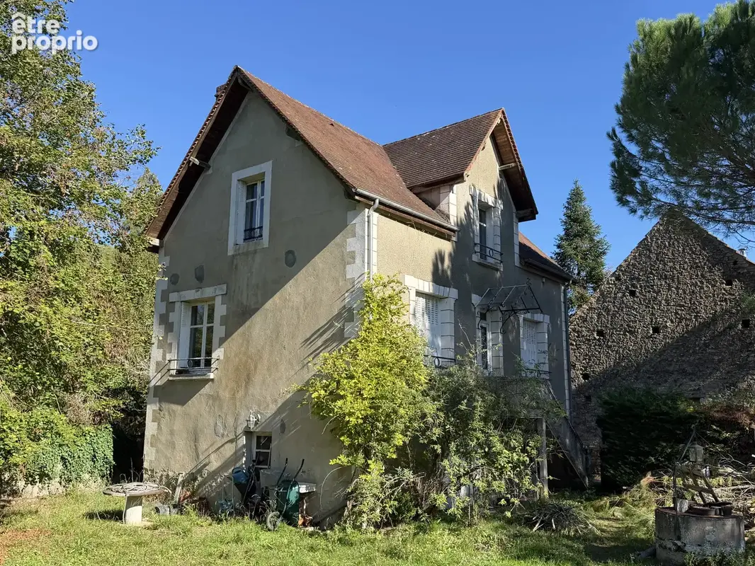 Maison de village avec jardin et potentiel de rénovation à Daglan - photo 1