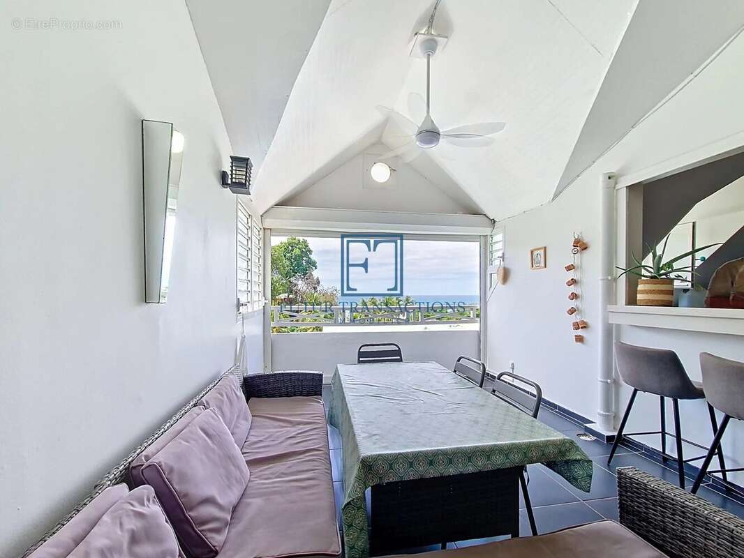 Appartement à LE GOSIER