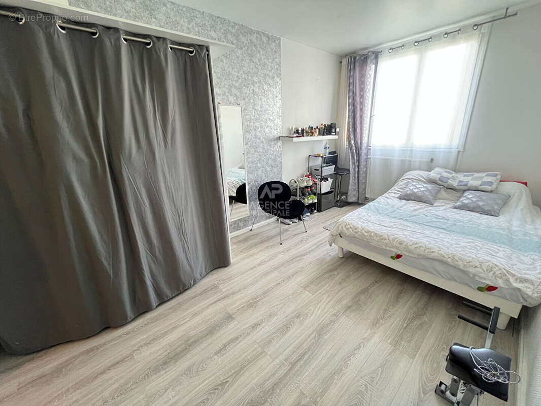 Appartement à PONTOISE