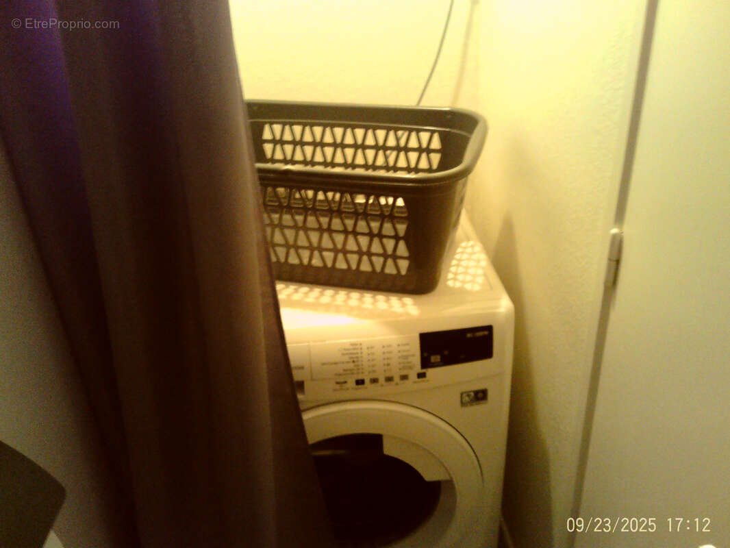 Commerce à LA CHARITE-SUR-LOIRE