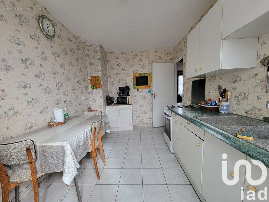 Photo 4 - Appartement à DISTRE