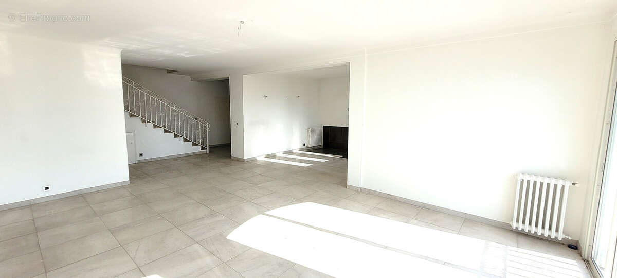 Maison à LA TURBIE