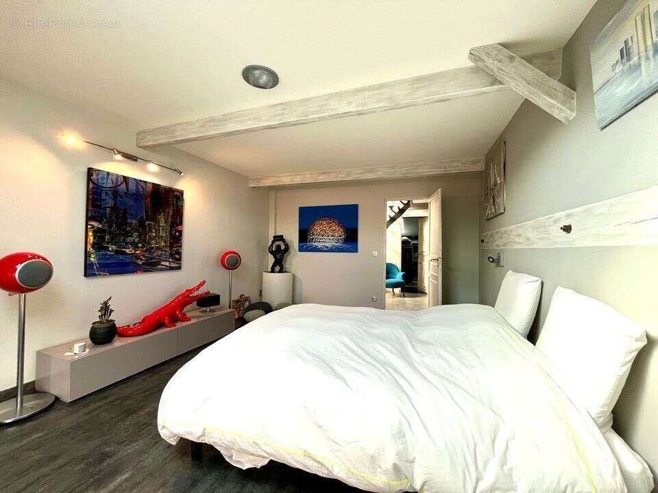 Maison à ARTHAZ-PONT-NOTRE-DAME