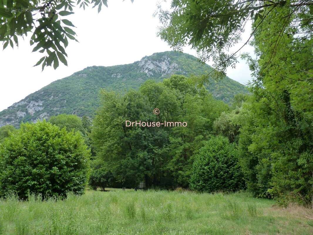 Terrain 1740 m² à Niaux  - photo 8