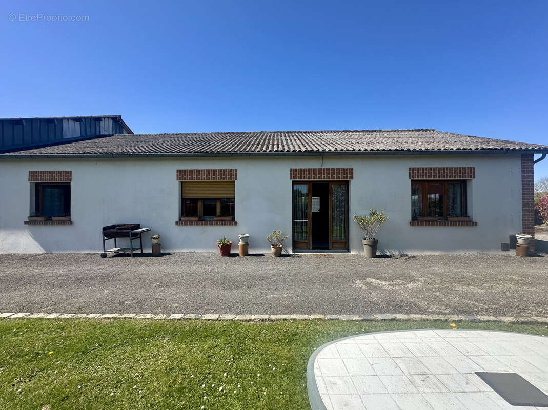 Maison à NOTRE-DAME-D'ALIERMONT