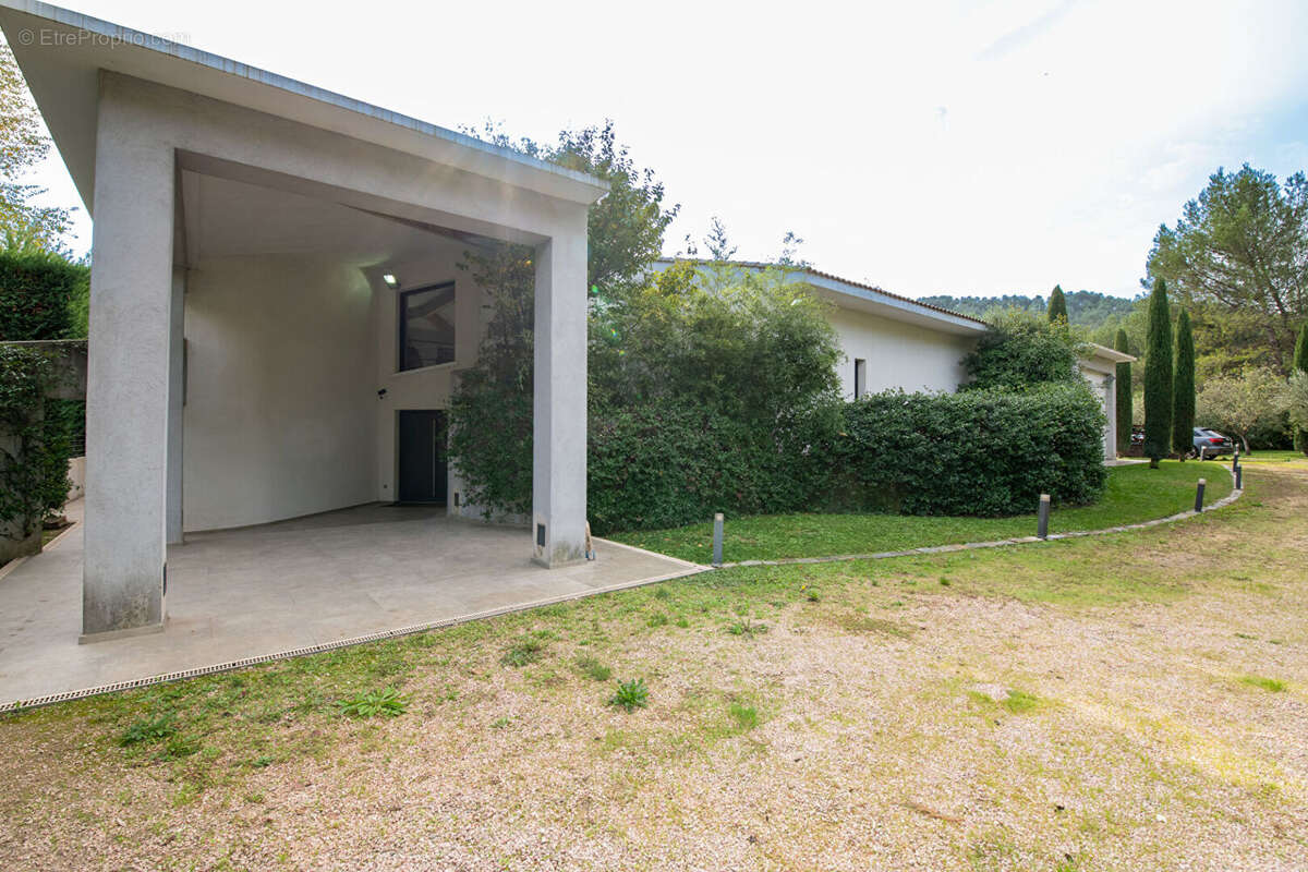 Maison à AURIOL