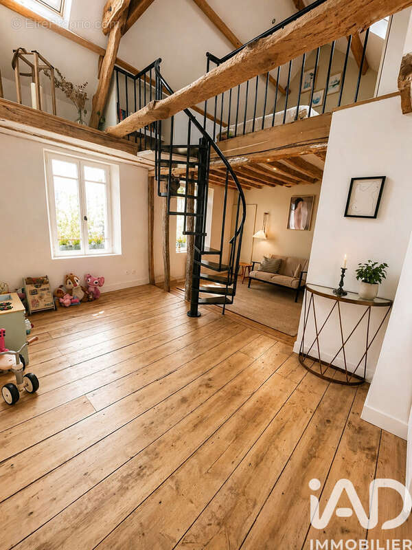 Maison 90 m² à Mortefontaine  - photo 4