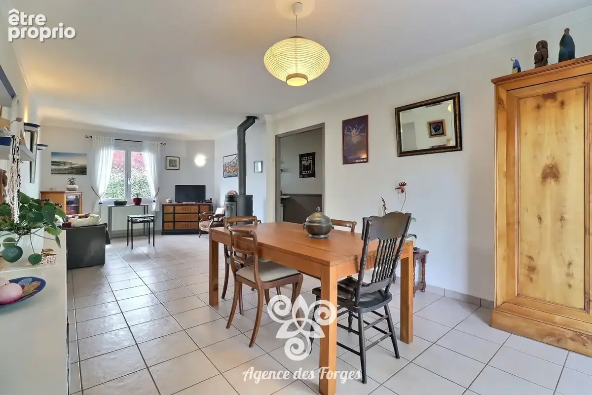 Maison plain pied - 3 chambres + bureaux / 606m² de terrain / Saint Julien De Concelles - photo 3